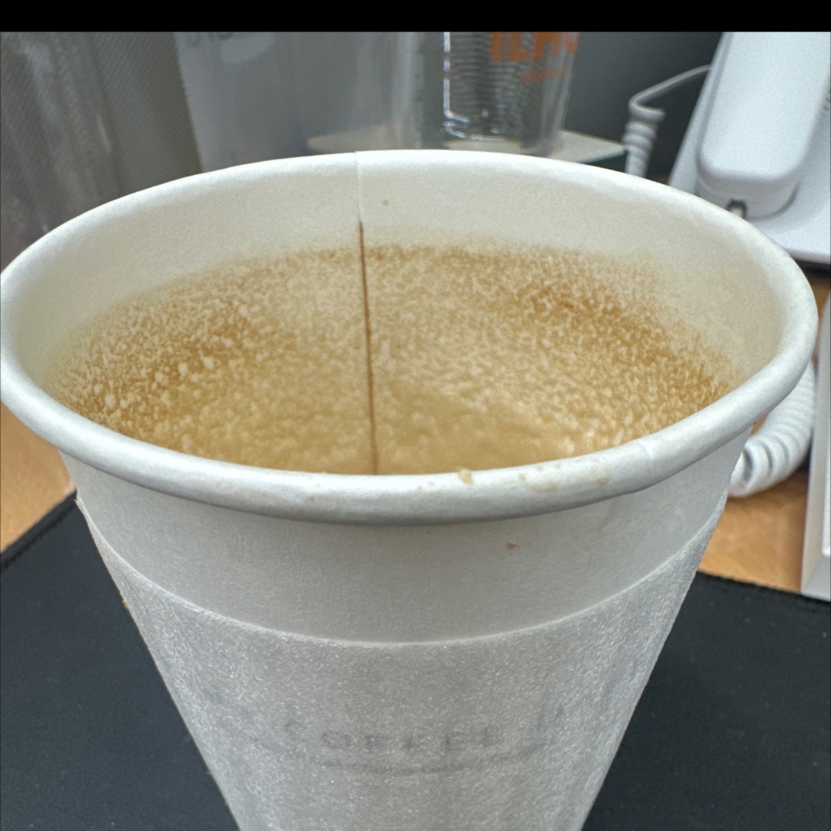 따뜻한 라떼가 식어도 맛있기 쉽지 않